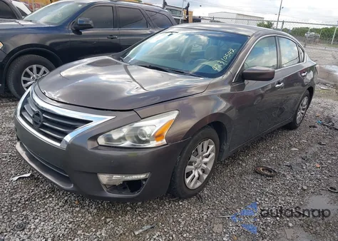 2015 Nissan Altima 2.5 z USA, uszkodzony, nr VIN 1N4AL3AP9FC471795
